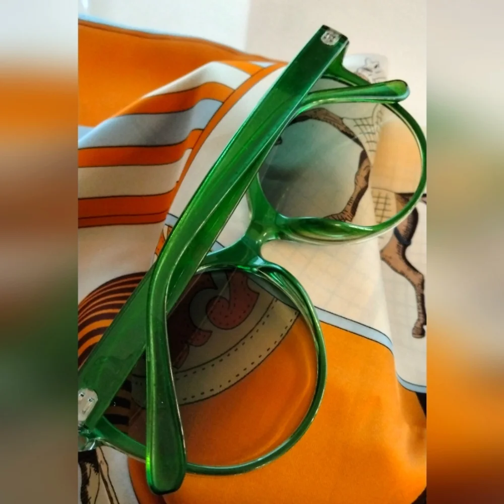 Fashion Sunglasses. New.